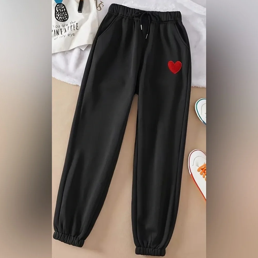 ❤️Two-Piece Cozy Black Sweatsuit with Heart Print//SzL❤️ - Picture 3 of 5